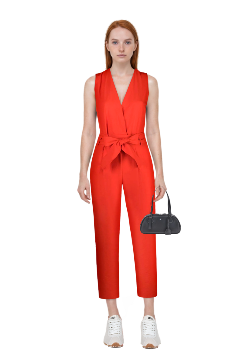 Outfit plume mesh fabric sneakers and medium friday curved tote bag