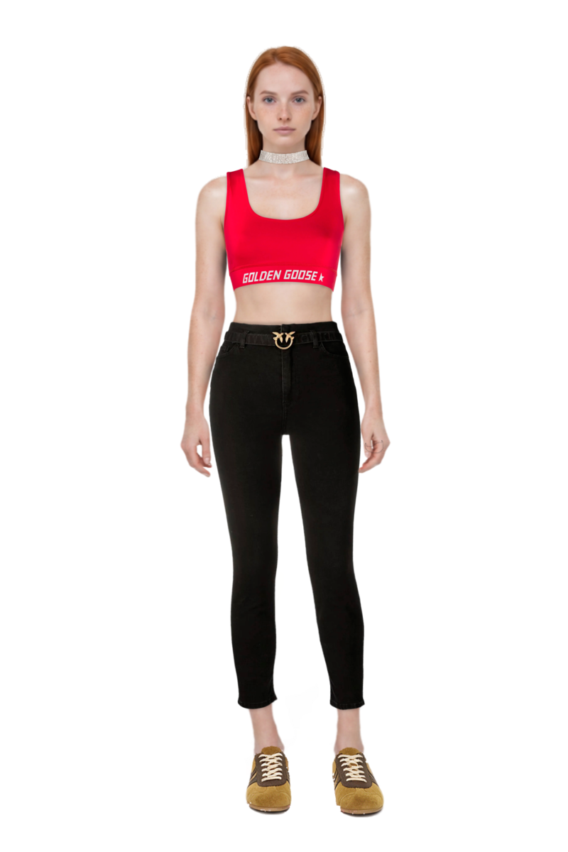 Outfit pinko jeans and suede sneakers