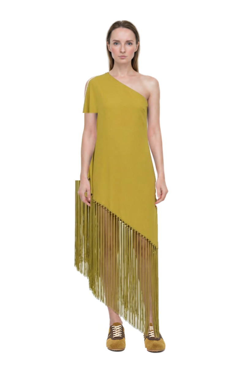Outfit gunilla fringed one-shoulder dress and suede sneakers