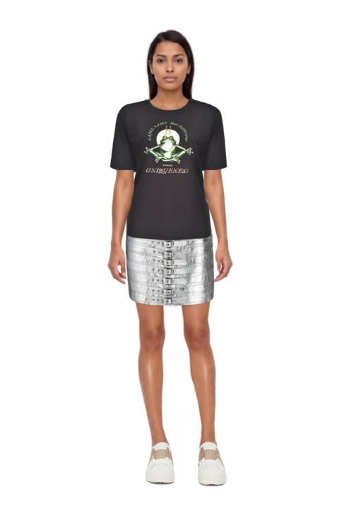 Outfit pinko t-shirt and 23 skirt