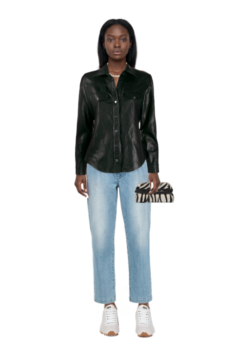 Outfit zebra-print leather clutch bag and plume mesh fabric sneakers