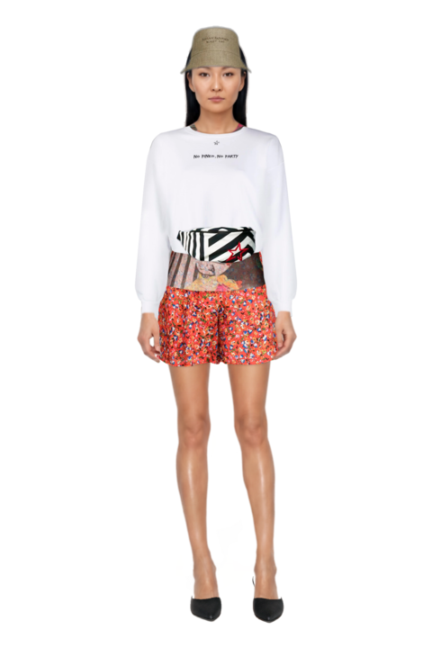 Outfit pinko shorts and le cœur pointed-toe mules