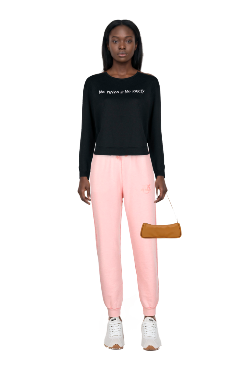 Outfit looong m shoulder bag and plume mesh fabric sneakers