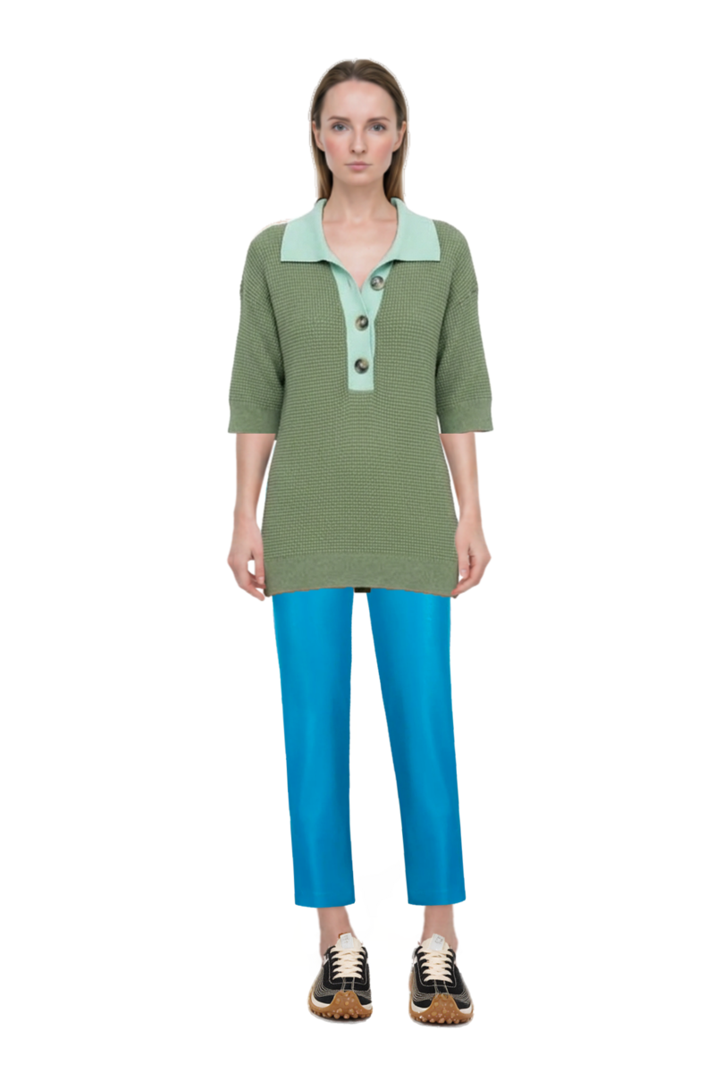 Outfit waffle-knit short-sleeve sweater and mesh mirage sneakers