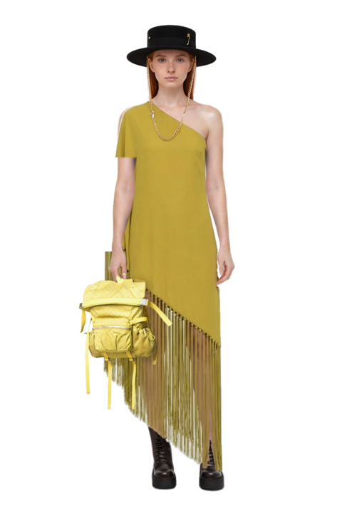 Outfit gunilla fringed one-shoulder dress and 23 backpack