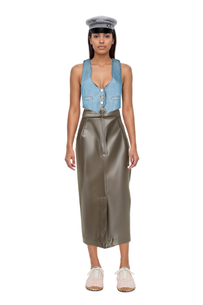 Outfit x jacquemus moon shoe sneakers and midi skirt