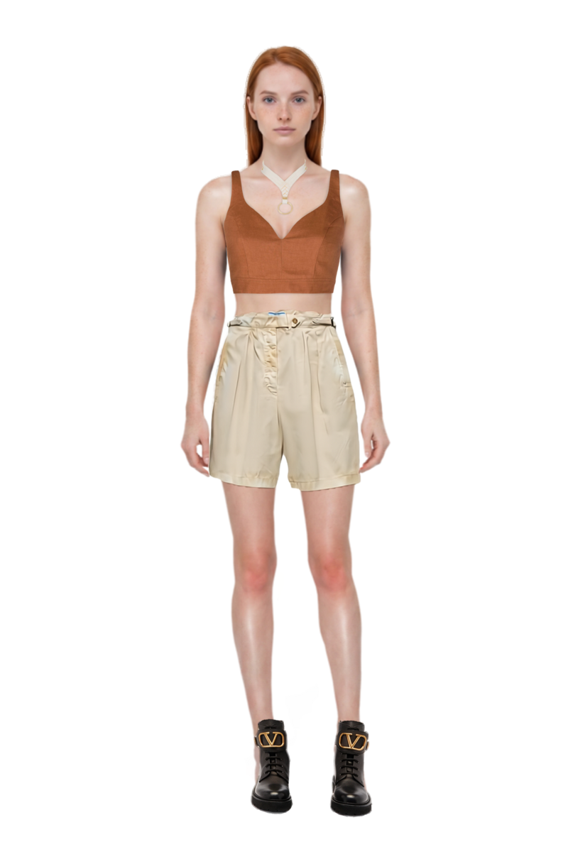 Outfit garment-dyed old gabardine shorts and pinko top