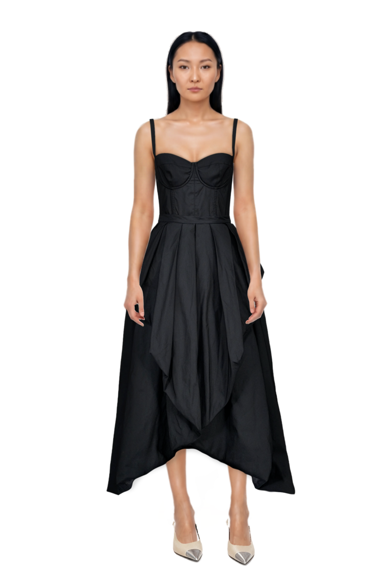 Outfit cassandre-plaque pumps and pinko dress