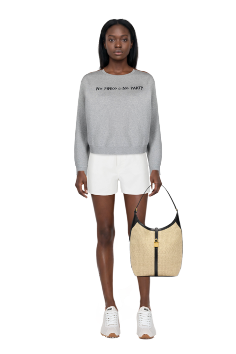 Outfit siena raffia tote bag and plume mesh fabric sneakers
