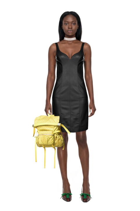 Outfit lace-up pointed-toe pumps and pinko dress