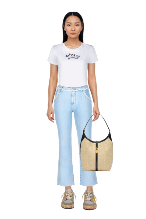 Outfit siena raffia tote bag and ball star sneakers