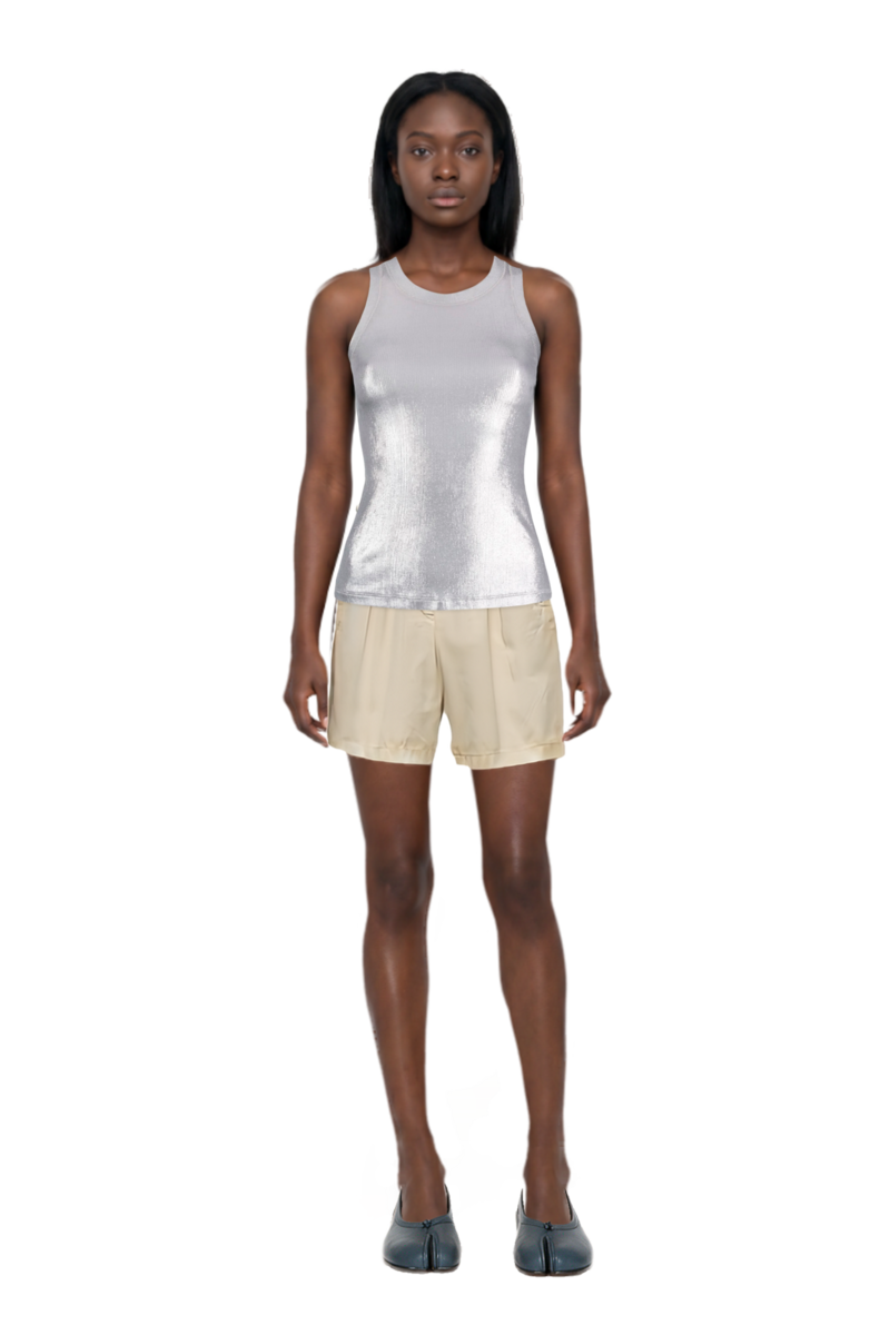 Outfit garment-dyed old gabardine shorts and tabi ballet flats