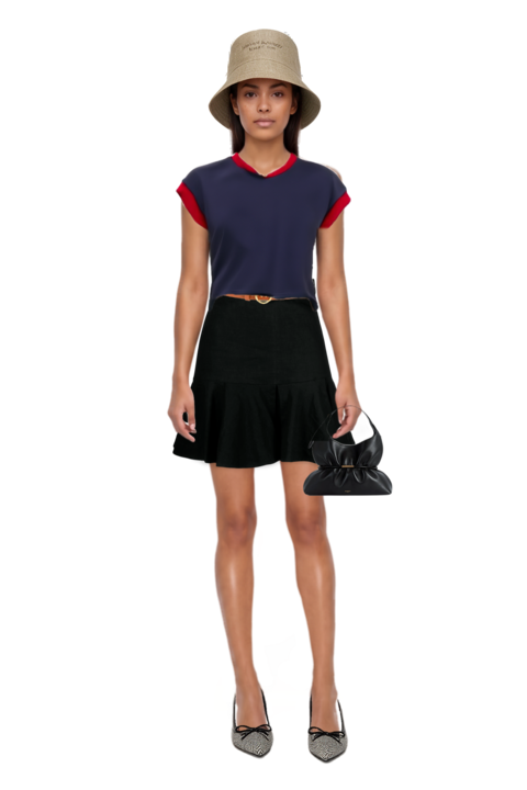 Outfit stretch cotton-jersey t-shirt and sphynx medium bag in smooth leather