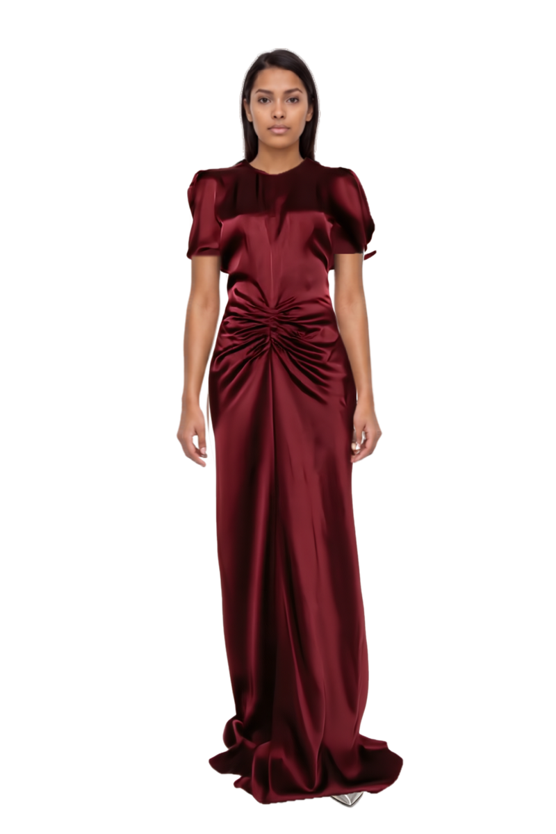 Outfit cassandre-plaque pumps and gathered maxi dress