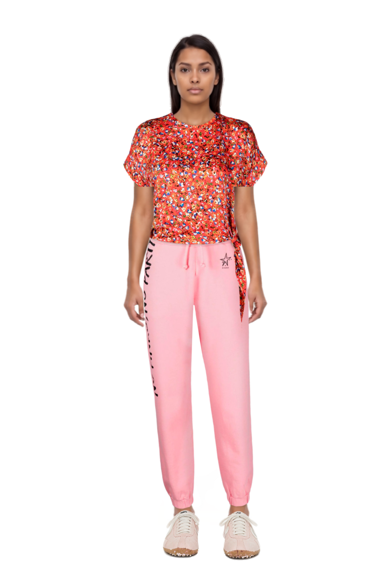 Outfit x jacquemus moon shoe sneakers and pinko blouse