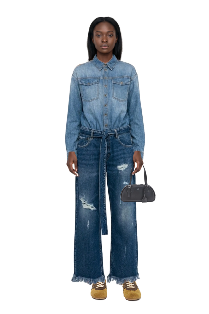 Outfit medium friday curved tote bag and suede sneakers