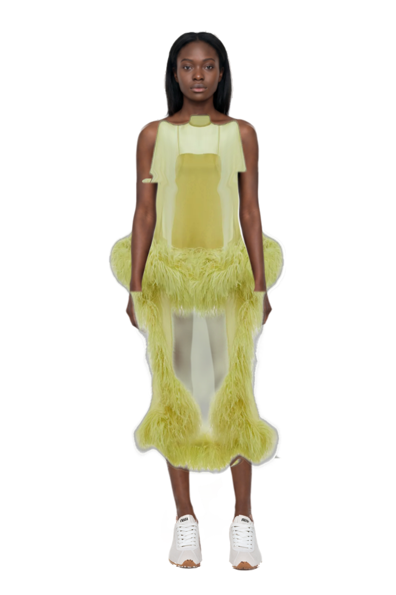 Outfit daisy kaftan feathered dress and plume mesh fabric sneakers