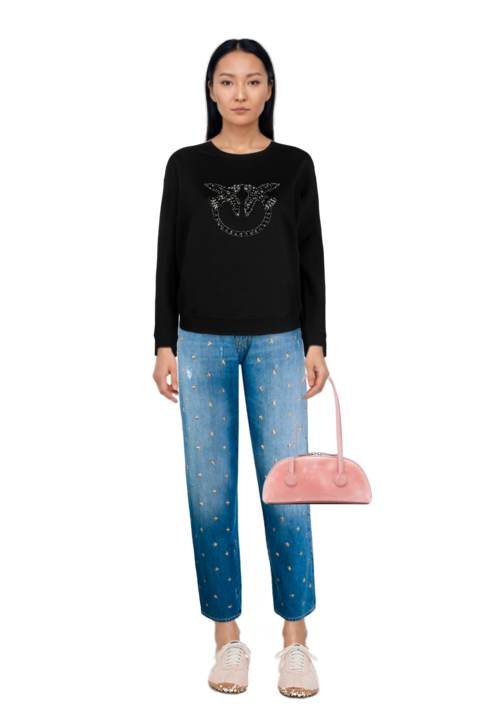 Outfit bessette leather tote bag and x jacquemus moon shoe sneakers