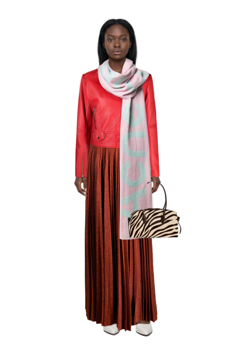 Outfit brioche duffle zebra-print shoulder bag and fame leather pumps