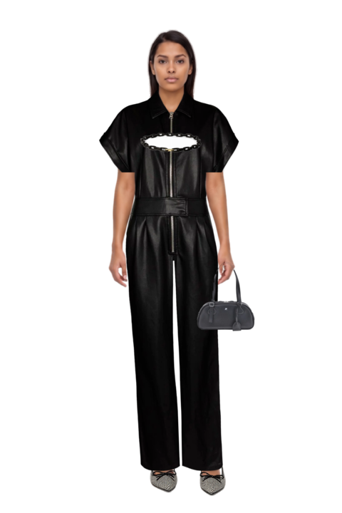 Outfit medium friday curved tote bag and scarlett 50 pumps
