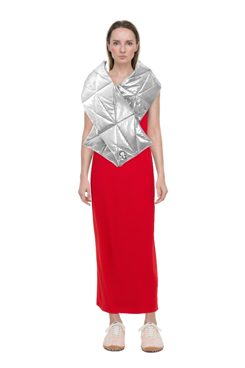 Outfit asymmetric sleeveless dress and x jacquemus moon shoe sneakers