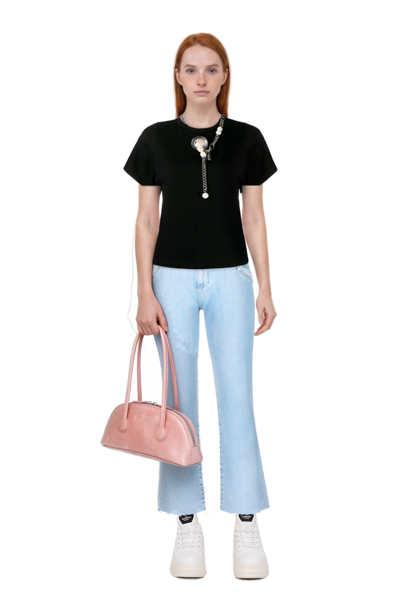 Outfit bessette leather tote bag and pinko t-shirt