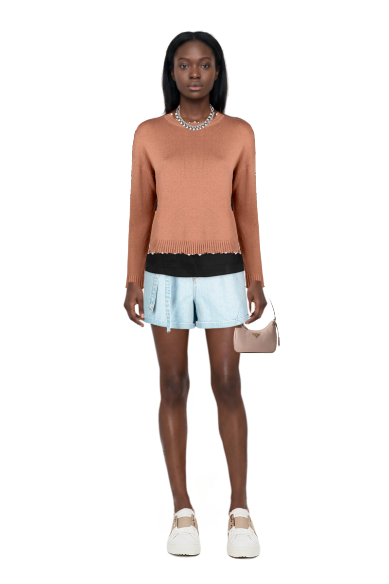 Outfit pinko shorts and re-edition 2005 nubuck and saffiano leather mini-bag