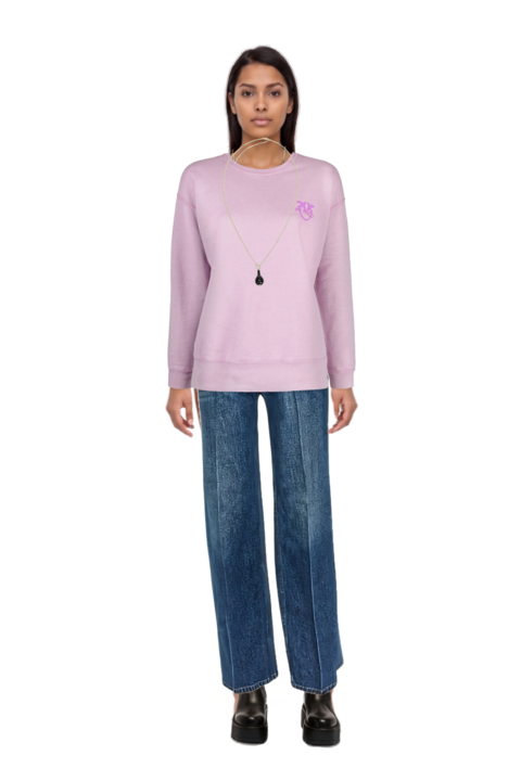 Outfit pressed-crease straight-leg jeans and drop-pendant necklace