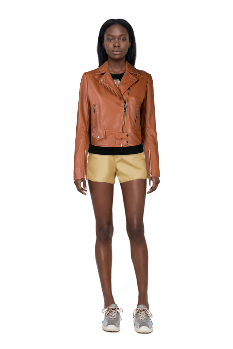 Outfit bubble technical fabric and suede sneakers and nylon shorts