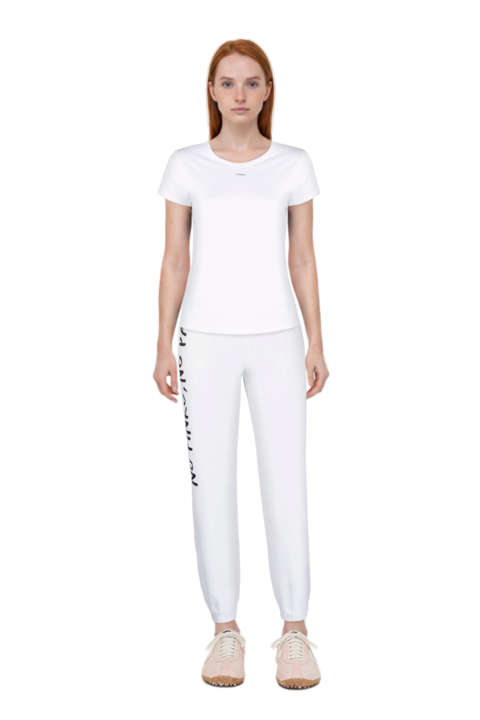 Outfit x jacquemus moon shoe sneakers and pinko t-shirt