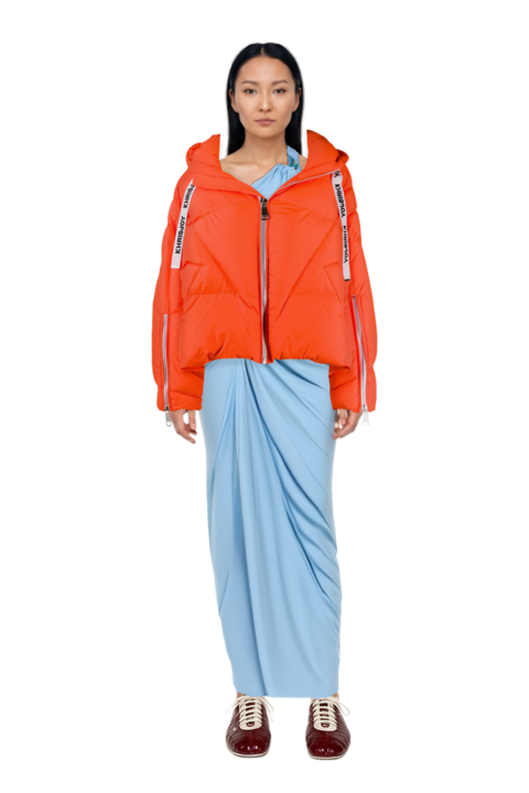 Outfit leren leather ballerina sneakers and canoa one-shoulder knot maxi dress