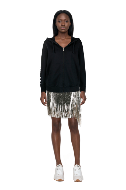 Outfit plume mesh fabric sneakers and pinko skirt