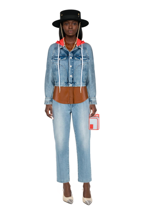 Outfit pinko shirt and cassandre-plaque pumps