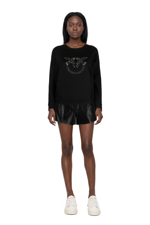 Outfit pinko shorts and pinko sweatshirt