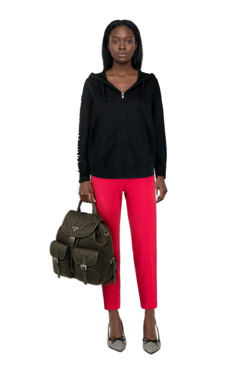Outfit scarlett 50 pumps and medium quilted re-nylon backpack with saffiano leather trim