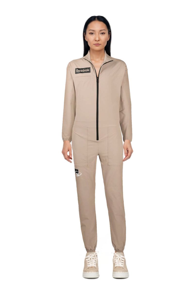 Outfit 23 tracksuit and 23 sneakers